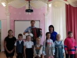 Учащиеся ДШИ посетили с концертом детский сад №35